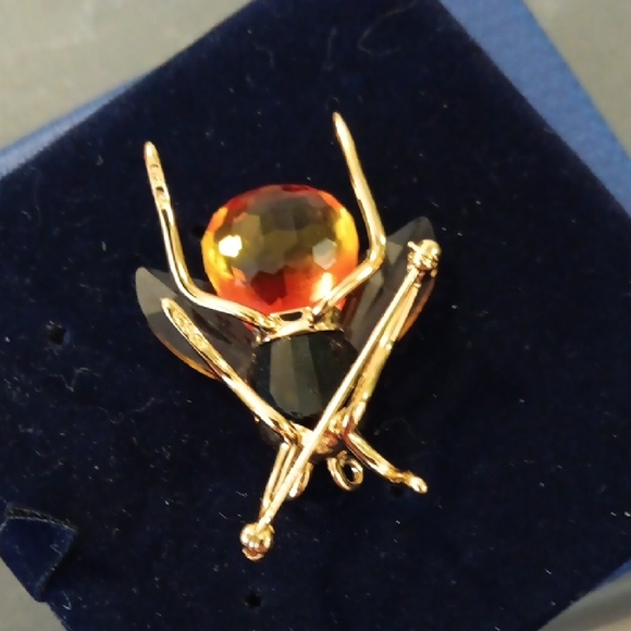Daniel Swarovski Crystal Paradise Alipur Bumblebee Brooch - Picture 5 of 9